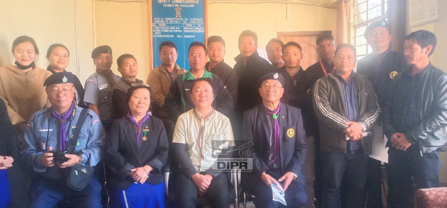 Nagaland State Bharat & Guides, officials with DC Shamator, Chubatemjen and other official during their visit at Shamator on February 26. (DIPR Photo)